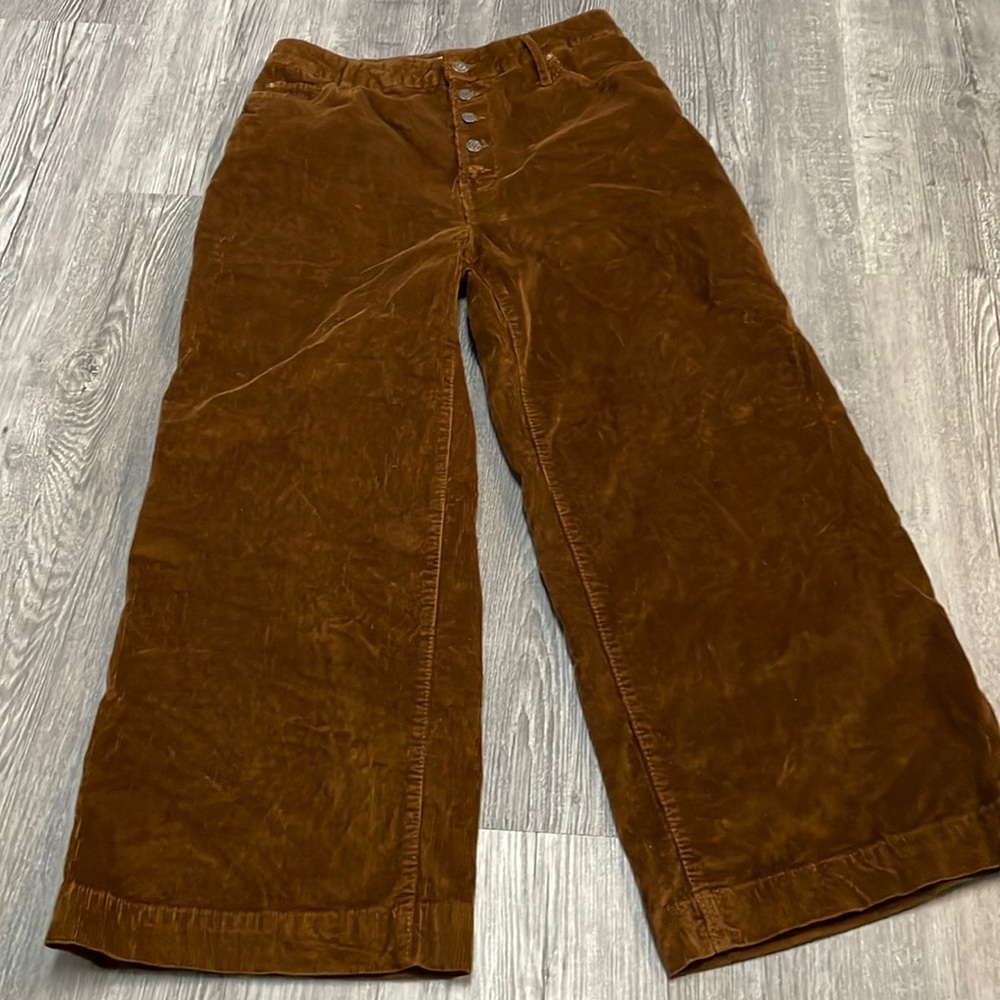 Corduroy High Rise Wide Leg Cropped Pant